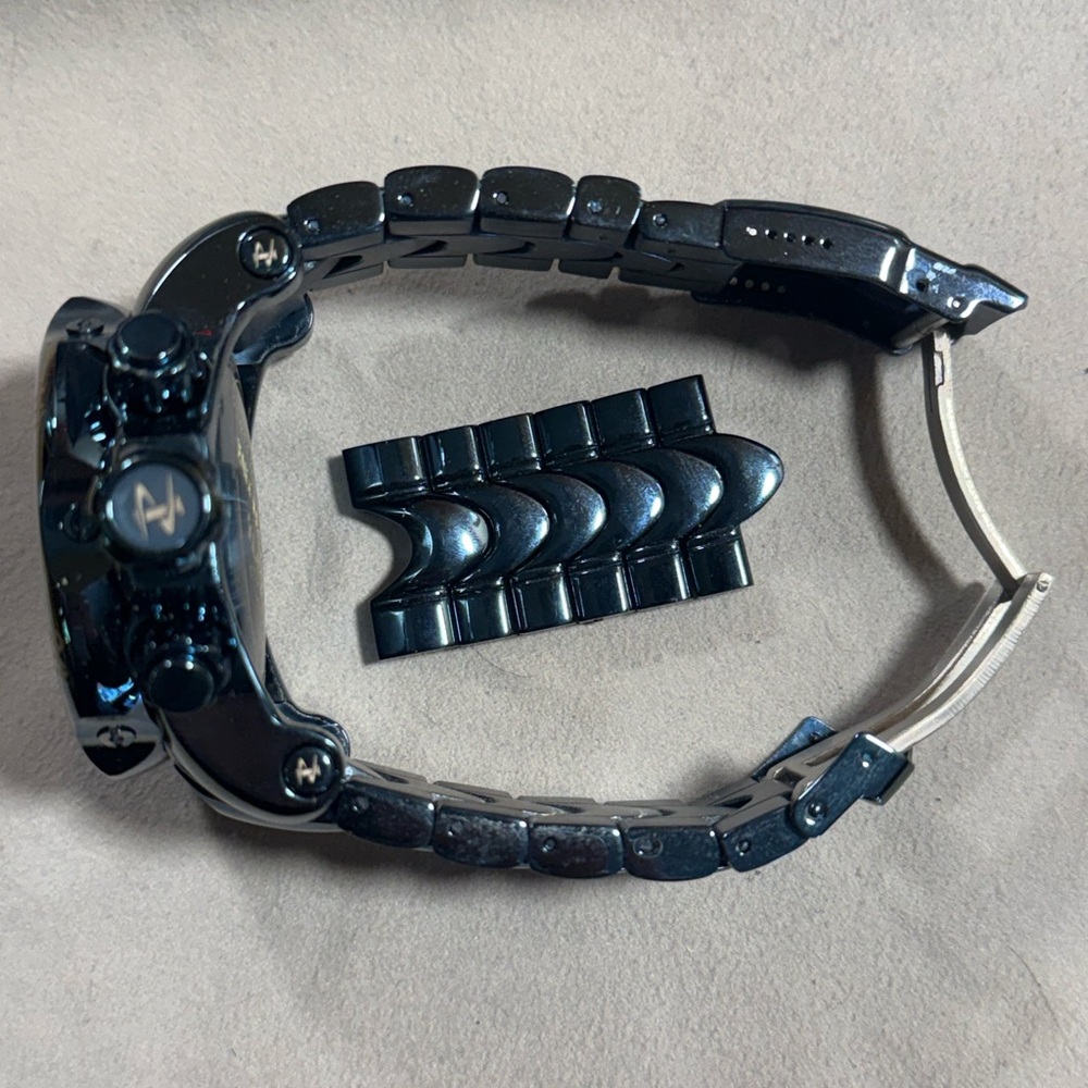 Invicta Venom -Blue Label- Mens Watch - Picture 3 of 10